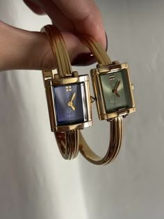 Timeless Watches, Vintage Watches Women, Bangle Watches, Dope Jewelry, Womens Watches Luxury, Jewelry Fashion Trends, Classy Jewelry, Jewelry Lookbook, Women's Watches