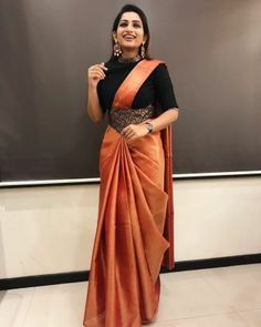 9 Different Ways To Wear A Saree – Saree With Belt Plain Sarees, Draping Styles, Photo Stills, Saree With Belt, Saree Wearing, Saree Draping Styles, Saree Draping, Saree Blouse Neck Designs