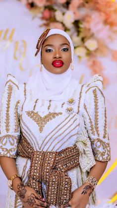 Ugandan Traditional Wedding, Ugandan Fashion, Muslim Bride Dress, Plus Wedding Dresses, Muslim Brides, Long African Dresses, Traditional Attires, Muslim Fashion Hijab Outfits