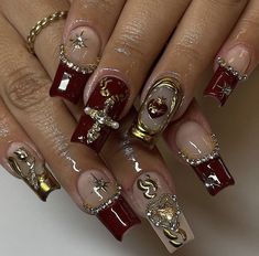 Red And Gold Nails, Accepting New Clients, San Dimas, Classy Acrylic Nails, Unique Acrylic Nails, Bling Acrylic Nails, New Clients, Manicure Y Pedicure