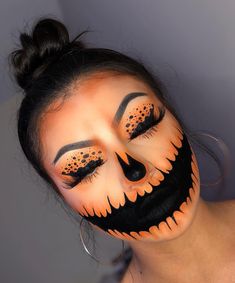 Halloween makeup 🎃 👻 Slay Makeup, Halloween Makeup Pretty, Cool Halloween Makeup