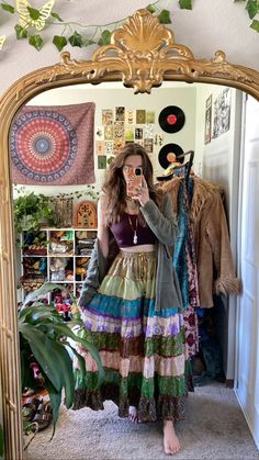 Stile Hippie Chic, Hippy Skirt, Hippie Fits, Looks Hippie, Thrifted Fashion, Stile Boho Chic, Fashion Hippie, Moda Hippie