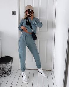 Blazer Mid 77 Outfit, Nike Blazer Outfit, Nike Blazers Outfit, Outfits Minimalist, Quoi Porter, Blazer Outfit, Shoes Luxury, Dresses Outfits, Blazer Mid