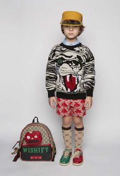 GUCCI KIDS SS19 - Les enfants à Paris Kidswear Trends Ss23, Gap Kids Campaign, Gucci Dress Girls, Kids Summer Fashion, Moschino Kids, Gucci Kids, Special Clothes, Mens Fashion Classic, Summer Fashion Dresses