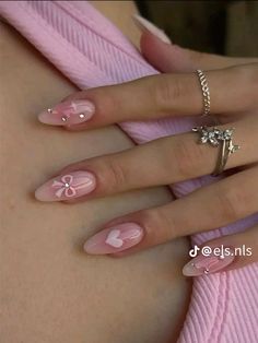 Paznokcie Hello Kitty, Kutek Disney, Hello Nails, Nagel Tips, Girly Acrylic Nails, Casual Nails, Makijaż Smokey Eye, Pink Acrylic Nails