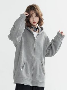 ❤︎One-point design loose hooded zip-up hoodie❤︎ Point Design, Press The Button, College Bags, Hooded Cardigan, Womens Fleece, Loose Tops, Grey Hoodie, Zip Up, Zip Ups