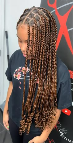 Colour 4 And 30 Box Braids, Colour 30 And 27 Braids, Mixed Brown Braids, Tyla Hairstyles Braids, Colour 27 And 30 Box Braids, Colour 30 Knotless Braids, Colour 30 Braids, Maroon Braids, Big Chop Natural Hair