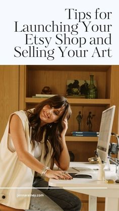 Ready to turn your passion into a business? This guide shares tips and personal experiences on how to start selling your art on Etsy. Learn how to set up your shop and grow your creative business step-by-step! How To Start A Creative Business, Etsy Tips, Selling Art Online, Online Checks