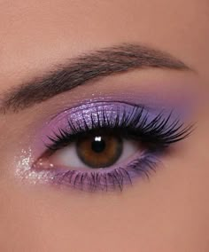 Lilac Eyeshadow, Halloweenský Makeup, Purple Eye Makeup, Purple Makeup, Purple Eyeshadow