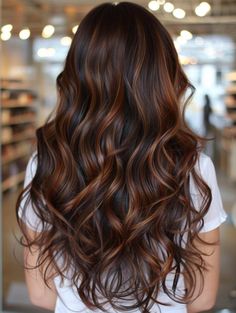 Stunning Dark Brown Balayage Ideas Blonde And Auburn Highlights On Brown Hair, Dark Brown Hair With Ash Blonde Highlights, Black Hair With Auburn Highlights, Dark Brown Hair Red Highlights, Cinnamon Balayage Dark Brown, Dark Bayalage, Red Brown Balayage, Dark Caramel Balayage