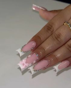 Nails Girly, Acrylic Nails Short, Nails Short Acrylic, Diy Acrylic Nails, Girly Acrylic, French Acrylic Nails, Girly Acrylic Nails, Pearl Bow