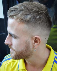 caesar machohairstyles hairstyles haircuts Grunge Haircut, Haircut Back, Caesar Haircut, Swept Back Hair, Older Mens Hairstyles, Kinds Of Haircut, Short Wavy Haircuts, Hipster Hairstyles, Cool Hairstyles For Girls