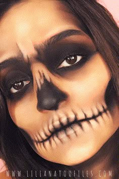 Easy Skull Makeup, Skull Makeup Tutorial, Maquillage Halloween Simple, Makeup Zombie