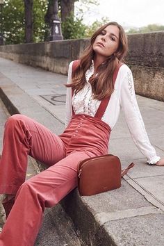 Shoes Classy, Look Rose, 70s Inspired Fashion, Funky Outfits, Fall Fashion Trends, Mode Vintage, Mode Inspiration, 70s Fashion, Womens Fashion Trends