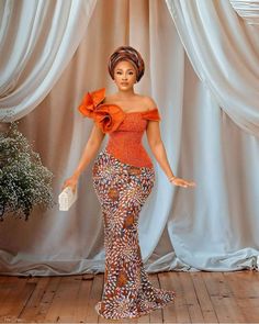 Beautiful dress Model Gown, Aso Ebi Lace Styles, Nigerian Dress, Nigerian Lace Styles, Lace Gown Styles, African Inspired Clothing, Lace Dress Styles, African Print Dress Designs