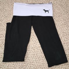 Aren't Brand New. Have Been Worn But Are In Excellent Used Condition. No Peeling Of Logos Mcbling Outfits, Thrift Manifest, 2000s Mcbling, Thrift Finds, Pink Victoria Secret, Pink Brand, Virtual Closet, Pink Leggings, Secret Pants