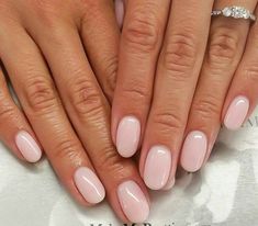 Simple Sheer Nails, Round Nails, Nail Art Wedding, Shellac Nails, Nails 2024, Oval Nails, Neutral Nails, Manicure Y Pedicure, Chic Nails