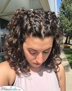 #penteado Curly Braids, Curly Hair Braids, Cute Curly Hairstyles, Curly Hair Wig, Hairdos For Curly Hair, Peinados Fáciles Para Cabello Corto, Curly Hair Inspiration, Curly Girl Hairstyles