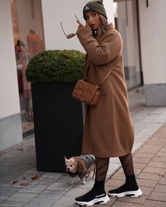 Steve Madden Outfit, Steve Madden Sneakers Outfit, High Top Sneakers Outfit