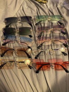 Pretty Sunglasses, Classy Glasses, Fancy Glasses, Glasses Trends, Funky Glasses, Trendy Glasses, Cute Sunglasses