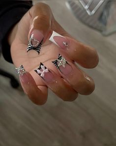 𝚙𝚒𝚗 | 𝚑𝟶𝟶𝚍𝚛𝚒𝚌𝚑𝚟𝚊𝚌𝚊 | Houston Tx, Nail Inspo, Houston, Nails, Instagram