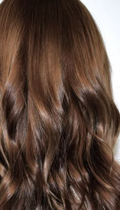 Milk Chocolate Hair Color, Milk Chocolate Hair, Chocolate Gelato, Cinnamon Hair, Golden Brown Hair, Brown Hair Shades, Chocolate Brown Hair Color, Hair Color Chocolate, Medium Brown Hair