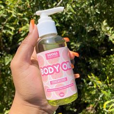 🤍 Welcome to Soogs Body Care!  I am so glad you are here 🤍 FREE SHIPPING just for you.. so get comfortable 📦 *happy dance* ☁️ Body Oil Info The richness of the this body oil on your skin! This Body Oil smells so yummy! You're definitely going to turn into a snack. Such a wonderful gift for yourself or a loved one! Size: 4oz  📧 Contact Us  Have any questions? We're here to help. Contact us and we'll be happy to get back to you with a quick response. ✈️ Shipping All our body care is handcrafte Grapeseed Oil Benefits, Natural Body Oil, Skincare For Dry Skin, Moisturizing Body Oil, Natural Fragrance Oil, Natural Body Care, Body Balm, Oil Benefits, Body Care Routine