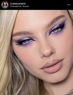 Very Easy Makeup, Sultry Makeup, Smokey Makeup, Prom Eye Makeup, Colored Contact Lenses, Circle Lenses