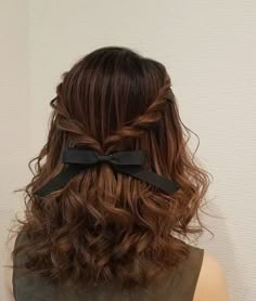 Prom Hairstyles For Short Hair, Hoco Hairstyles, Prom Inspo, Penteado Cabelo Curto, Hairstyle Inspo, Hair Stylist Life, Mid Length Hair, Hoco Hair, Formal Hairstyles