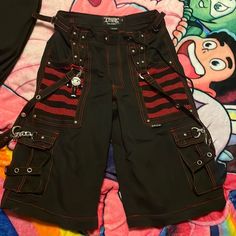 FOR TRADE- Tripp Nyc Black and Red Cargos with Charm (DNB) Trip Nyc Pants Outfit, Red And Black Scene Outfit, Tripp Nyc Shorts, Alternative Outfits Women, Tripp Nyc Outfit, Masc Shorts