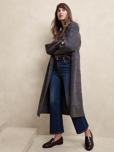 High-Rise Bootcut Cropped Jean | Banana Republic Factory Banana Republic Factory Outfits, Kick Crop Jeans Outfit Fall, Crop Straight Jeans Outfit, Cropped Bootcut Jeans Outfit, Cropped Pants With Boots, Winter Work Fashion, Trousers And Boots, Banana Republic Outfits, Bootcut Jeans Outfit