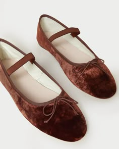 Loeffler Randall | Leonie Pink Ballet Flat | Flats, Mules and Clogs | Footwear Leather Calf Boots, Soft Ballet Flats, Bippity Boppity Boo, Pink Ballet Flats, Fab Shoes, Funky Shoes, Fashion Vogue, Fall Mood, Modern Shoes