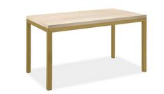 an image of a table that is in the shape of a rectangle shaped table