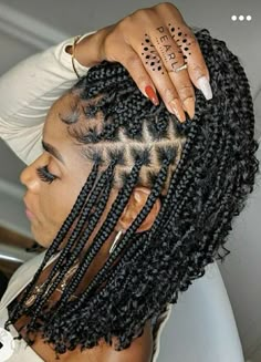 Bald Hairstyles, Dreads Hairstyles, Queer Women, Bob Braids Hairstyles, Short Box Braids Hairstyles, Short Box Braids, Big Box Braids Hairstyles, Box Braids Hairstyles For Black Women, Braided Cornrow Hairstyles