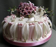 Super Torte, Royal Icing Cakes, Polymer Clay Cake, Cake Borders, Chocolate Cake Decoration, Sugar Craft, Elegant Cakes