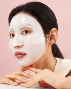 Get your glow on like a K-drama lead with these viral Korean skincare ingredients! Say goodbye to dullness and hello to glass skin perfection. #KBeauty #Beautysecrets #Koreanglassskin #Sephora Korean Ingredients, Best Sheet Masks, Skincare Habits, Collagen Mask, Gel Mask, Skin Care Mask, Layers Of Skin, Daily Skin Care, Glass Skin