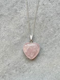 Rose quartz gemstone pendant on a 925 sterling silver curb chain  Rose quartz properties: * love * friendship * balance * Keep away from water. Avoid direct contact with perfumes and chemicals. Remove before showering or swimming. Rose Quartz Properties, Quartz Properties, Rose Quartz Jewelry, Rose Quartz Heart, Rose Quartz Necklace, January Birthstone, Heart Gemstone, Rose Quartz Gemstone, Necklace Gemstone