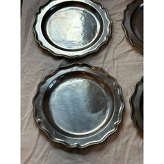 Grace your table scape with these 12 inch scalloped edge pewter chargers. Vintage Pewtarex  6 chargers. Mikasa Dinnerware, Silver Chargers, Green Dinnerware, Blue Dinnerware, White Dinnerware, Table Scape, Ceramic Dinnerware, Porcelain Dinnerware, Serving Food