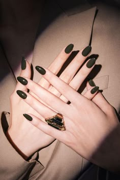 Full Color Nails, Khaki Nails, Dark Color Nails, Old Money Nails, Money Nails, Minimal Nails