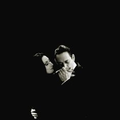 Raul Julia, Morticia And Gomez Addams, Addams Familie, Gomez And Morticia, Gomez Addams, Anjelica Huston, Morticia Addams, Septième Art, Adams Family