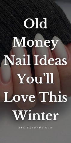 December Nails Classy, Classic December Nails, Winter Nails Old Money, Nails 50 Year Old, Christmas Nails Old Money, Old Rich Nails, Old Money Nails Winter 2024, Silver Nails For Christmas, Aesthetic Almond Nails Designs