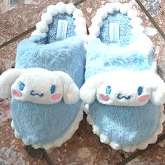 Brand New No Flaws Never Worn Blue/White/Pink Size 9/9.5 Super Plush Soft Fluffy & Cute Women's/Girl's Kawaii Round Toe Indoor Slippers, Casual Light Blue Slip-on Slippers, Blue Comfy Slippers With Round Toe, Comfy Blue Slippers With Round Toe, Comfy Blue Round Toe Slippers, Cute White Indoor Slippers, Blue Casual Indoor Slippers, Cute Blue Slip-on Slippers, Cute Blue Non-slip Slippers