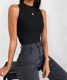 Looks Chic, Fashion Aesthetic, Black Top, Outfits Fashion