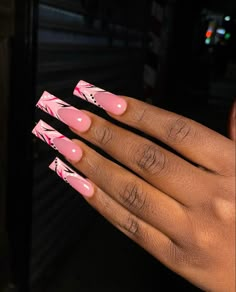 Fye Nails, Fake Nails Designs, Tapered Square Nails, Curved Nails, Acrylic Toe Nails, Ombre Acrylic Nails, Nails Design With Rhinestones, French Tip Acrylic Nails