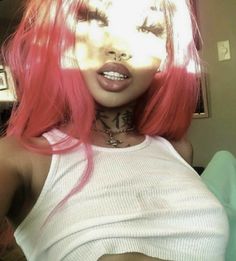 Fine Shyt, Diy Vetement, Foto Ideas Instagram, Mode Inspo, Pretty Selfies, Aesthetic Hair, 2000s Fashion, Girl Icons, Pretty Face