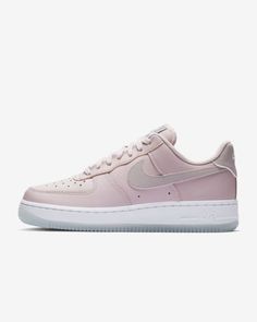 Buty damskie Nike Air Force 1 '07 Essential  #buty #damskie #airforce #air #force #nike #butydamskie #kobiety #sklep #odzież #fashion #wear #cute #pink #shoes #poland #polska #sklep Cute Pink Shoes, Air Force Nike, Sneakers And Socks, Pink Shoes, Fashion Wear, Nike Air Force Sneaker, Cute Pink