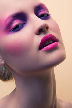 3. Pop of #Color - 7 Reasons Why #Blush is a Must in Your Makeup… #Makeup Monochromatic Makeup, Looks Kylie Jenner, Summer Makeup Looks, Model Citizen, Beauty Shoot, Beauty Hacks Video, Fantasy Makeup