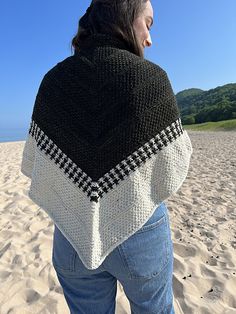 Ravelry: Cedarwood Shawl pattern by Allison Schmidt Dk Weight Yarn