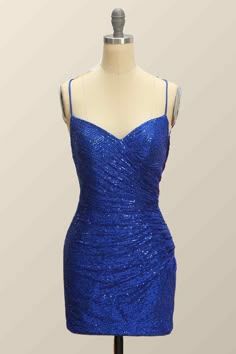 Blue Hoco Dress, Royal Blue Fabric, Hoco Ideas, Sweep Train Prom Dress, Carpet Dress, Sequin Homecoming Dress, Mini Prom Dresses