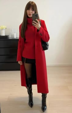 Cooler Look, Red Coat, Winter Mode, Red Outfit, Professional Outfits, Business Casual Outfits, Night Outfits